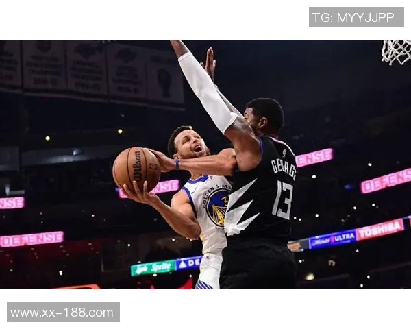 德里克琼斯自信称与科林斯是联盟弹跳力最强组合的事实分享